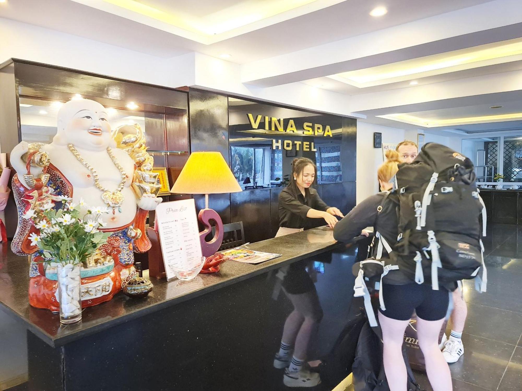 Viet Nam Hotel Hue Exteriör bild
